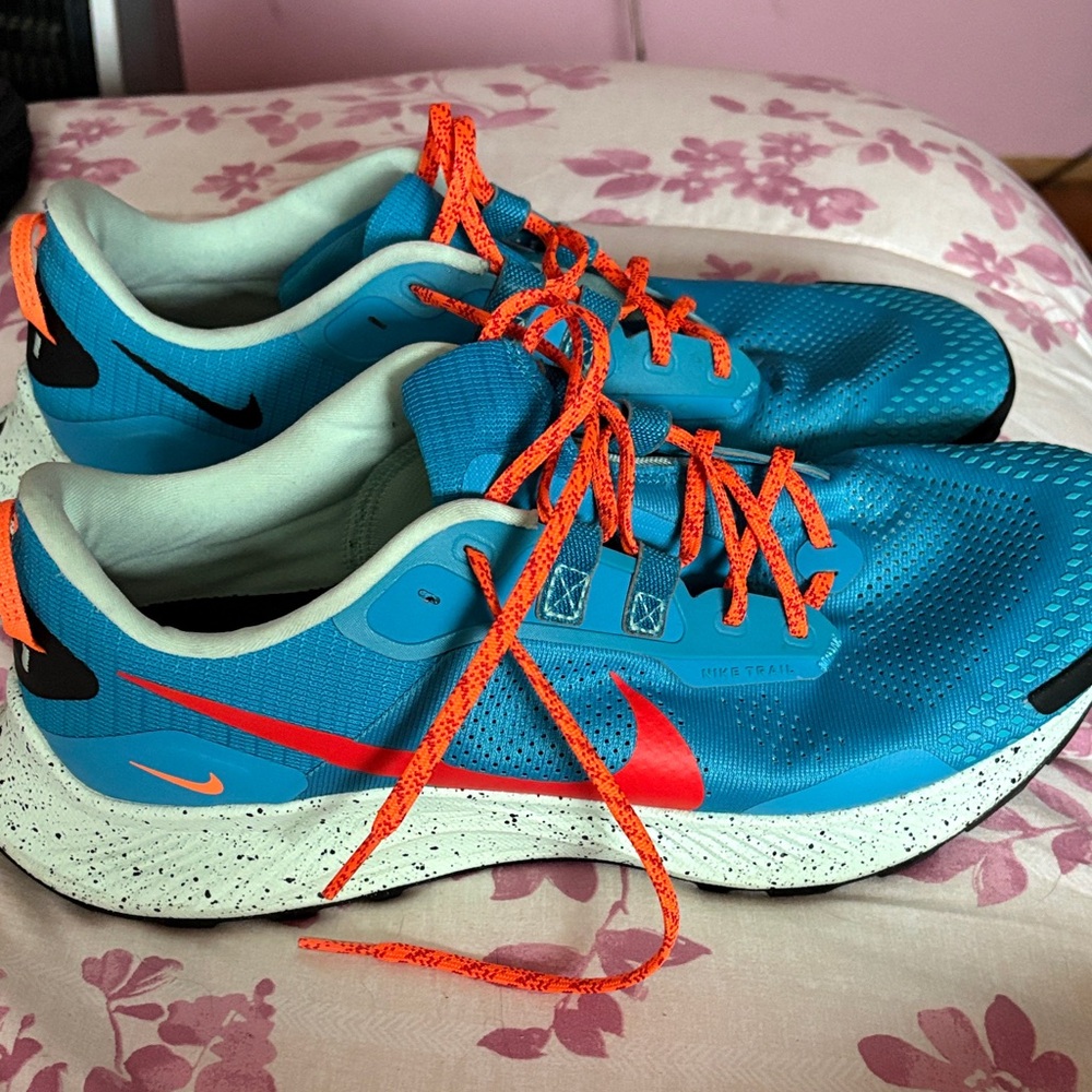 Nike Vibrant Blue Sneakers with Orange Highlights